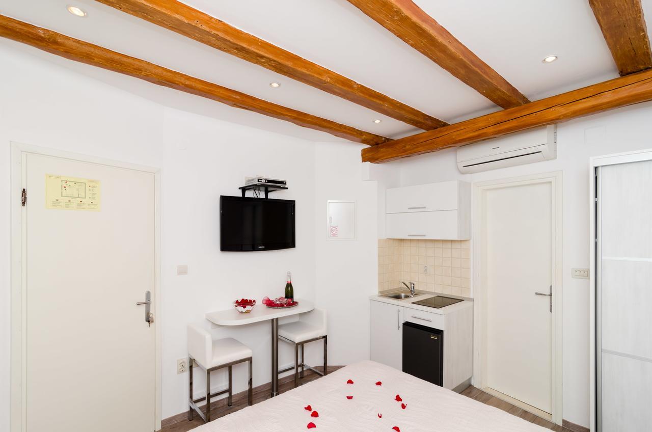 Apartments Raic Dubrovnik Rum bild